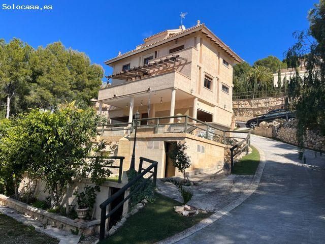 OPORTUNIDAD! VILLA EN SIERRA DE ALTEA CHALET