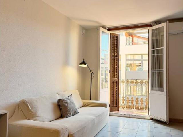 OPORTUNIDAD, VIVIENDA LUMINOSA