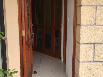OPORTUNIDAD a unos pasos de Gran Terraza Lomas Verdes con DOBLE filtro seguridad
