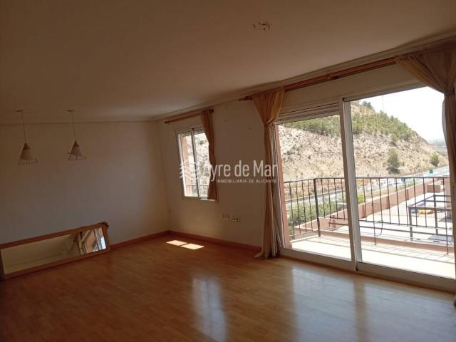 OPORTUNIDAD! APARTAMENTO REFORMADO EN JIJONA
