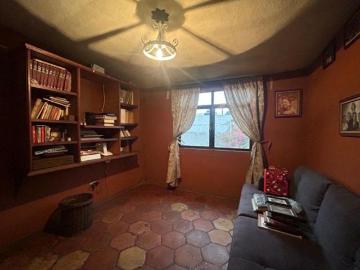Oportunidad casa en venta muy bien ubicada por Blvd Hinojosa y Blvd Sarmiento