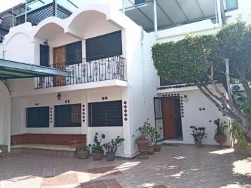OPORTUNIDAD ! CASA EN VENTA EN COSTA AZUL