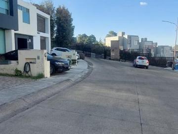 OPORTUNIDAD, CASA EN VENTA, VISTAS ALTOZANO
