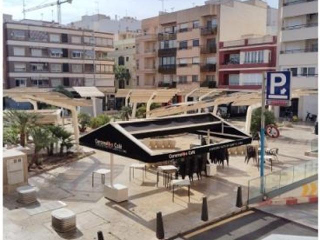 OPORTUNIDAD CENTRO 2 HAB. REFORMADO JUNTO AL PUERTO