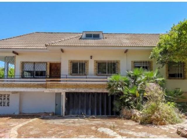OPORTUNIDAD CHALET CALICANTO TODO EN UNA PLANTA