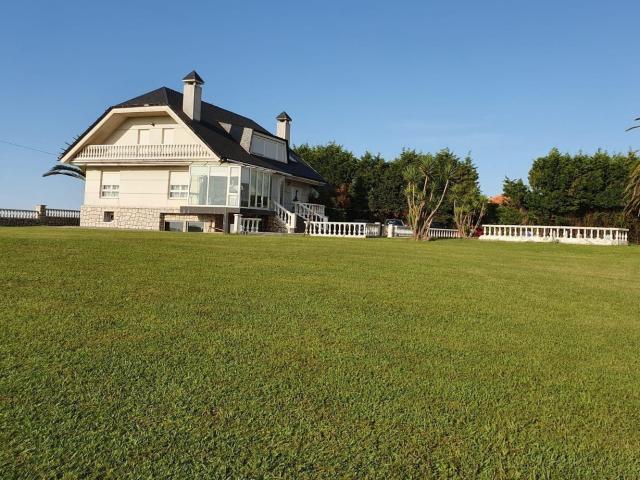 OPORTUNIDAD CHALET INDEPENDIENTE EN SAN ROMAN DE LA LLANILLA