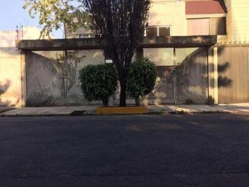 Oportunidad/ Coyoacán/ CDMX/ Propiedad en Remate Residencial Cafetales, Coyoacán. Remate