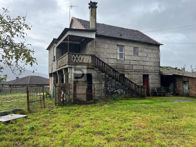 Oportunidad De 2 Casas Rusticas Con Gran Parcela Precio: 110. 230m² Tui