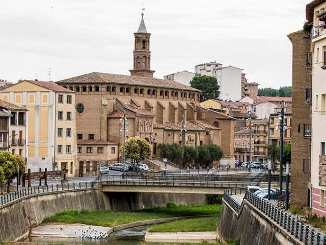 Oportunidad de traspaso: negocio de hostelería consolidado y en pleno funcionamiento