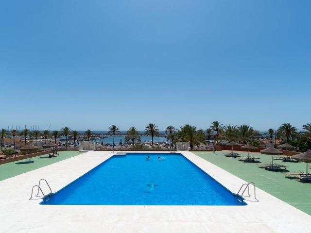 The Perfect Beachfront Lifestyle & Investment Opportunity in Fuengirola