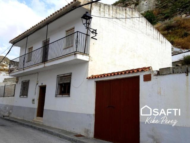 Oportunidad de casa en Galera Granada
