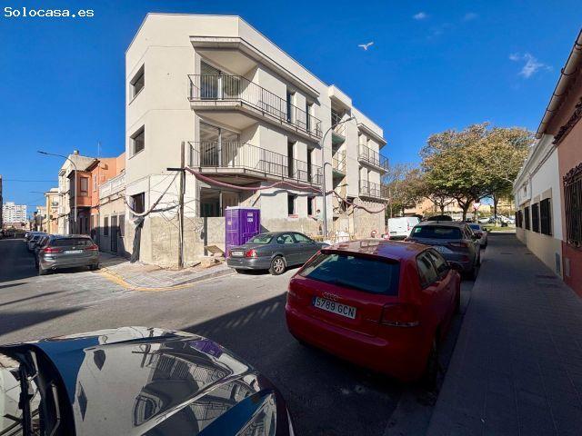 Oportunidad de inversión con posibilidad de convertir en vivienda en Jacinto Verdaguer