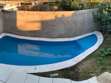 Oportunidad de inversión Casa en obra gris en venta con Alberca en Cuautla