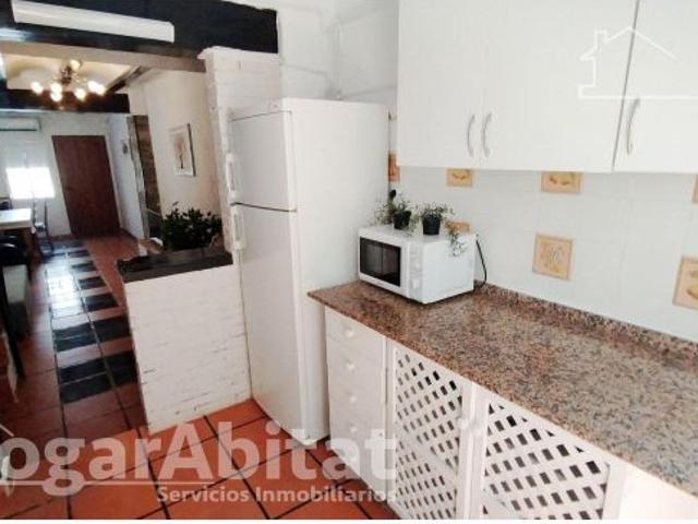 ¡OPORTUNIDAD DE INVERSIÓN! CASA REFORMADA AMPLIA Y LUMINOSA, EN EL CENTRO