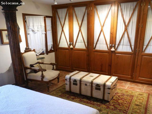 Oportunidad de Inversión: Bar de Cócteles Único con Alojamiento en San Juan de Los Terreros