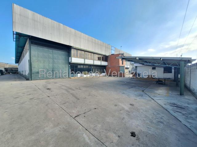 Oportunidad de inversión. Disponible en Venta Galpón industrial ubicado en la Zona Industrial Castillito
