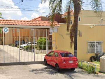OPORTUNIDAD DE INVERSIÓN en Calz. Juan Pablo II, Santa María, Guadalajara, Jal