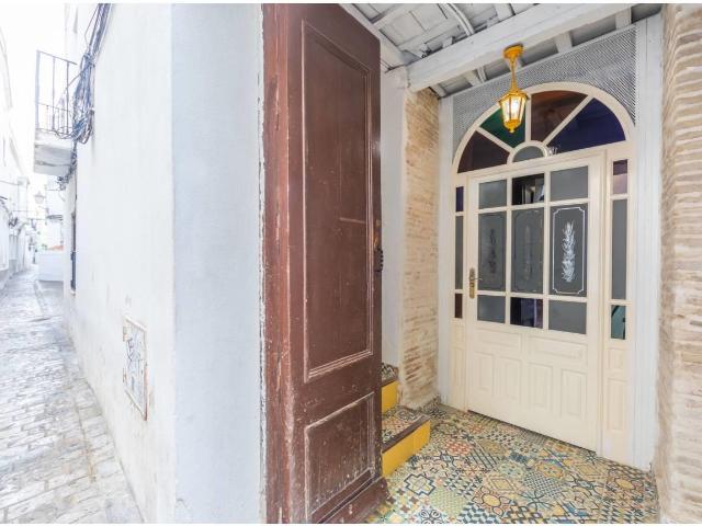 Oportunidad de Inversión en el Corazón de Tarifa 483m² Tarifa