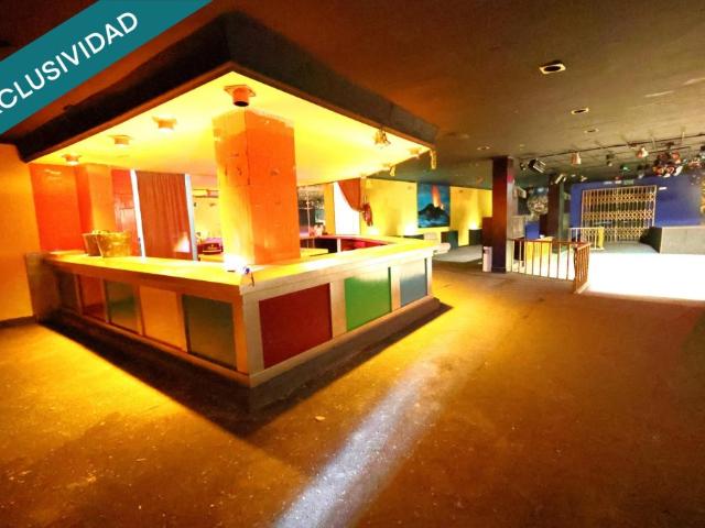 Oportunidad de Inversión en Noceda: Edificio Multifuncional con 3 Vías de Ingresos