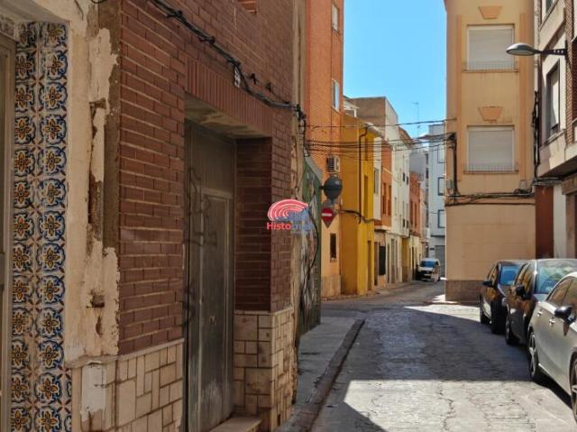 Oportunidad de Inversión en Sagunto: Terreno Urbano en Antigua Morería