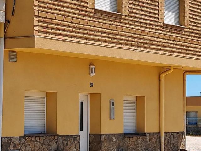 Oportunidad de casa en Sant Jaume d'Enveja Casa de dos plantas a la Venta por €139.900