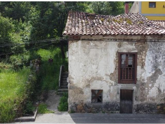 Oportunidad de inversión en pleno centro de Arriondas, Asturias