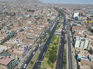 ¡Oportunidad De Inversión En Plena Av. Universitaria – Los Olivos! ️