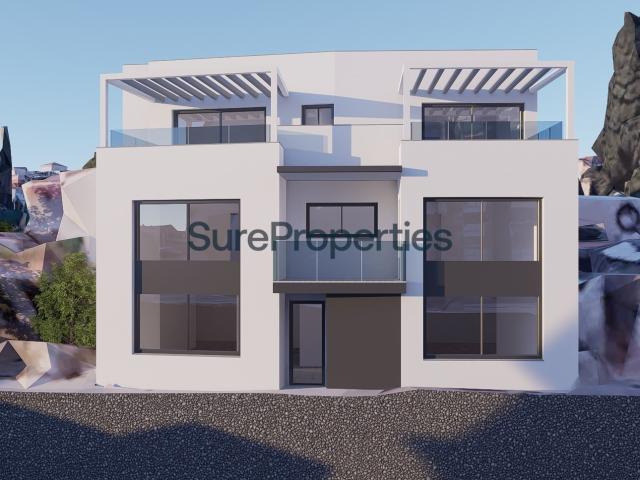 Oportunidad de inversión inmobiliaria en Torre del Mar