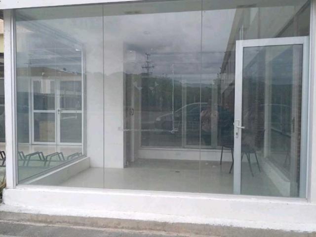 Oportunidad de Inversión, Local Comercial, en Guacara CC.Multiplaza PB