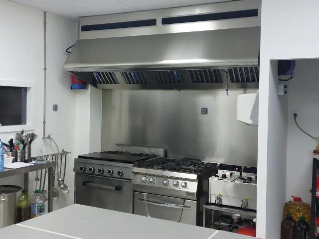 Oportunidad de Inversión: Local en Rentabilidad en Girona 81m² Girona