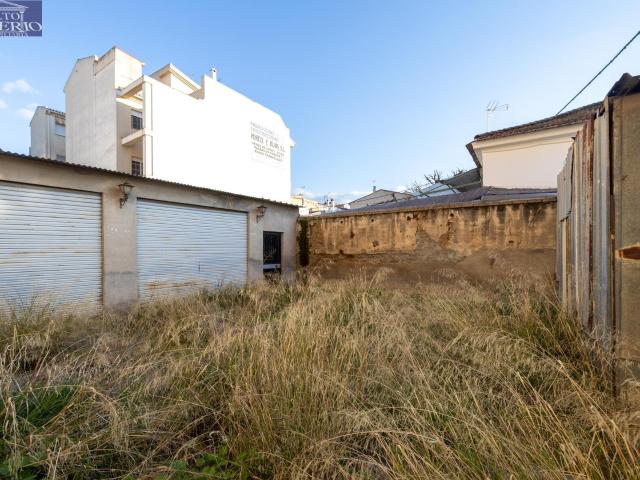 ¡ OPORTUNIDAD DE INVERSIÓN! PARCELA UBICADA EN ZONA PRIVILEGIADA DE ARMILLA