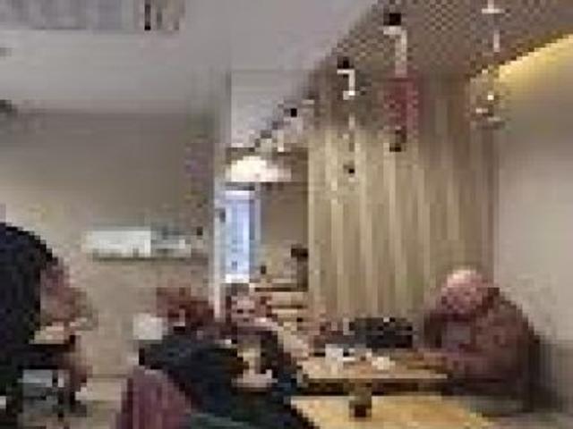 Oportunidad de Negocio en el Corazón de Alicante: Restaurante Brunch y Tapas