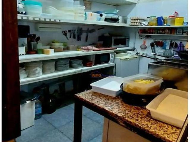 Oportunidad de Negocio en Roquetas de Mar Para continuar trabajando
