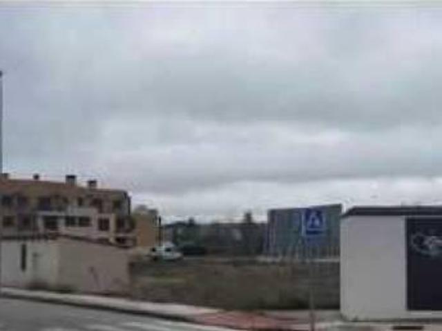 OPORTUNIDAD DE SUELO EN PELABRAVO