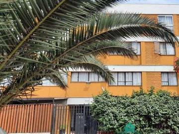 Oportunidad Depto dos dormitorios un bano metro Barrancas Pudahuel 47.00 m2