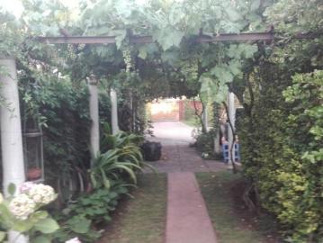 oportunidad, DOS CASAS en terreno de 1000 mts, grandes jardines, especial empresa