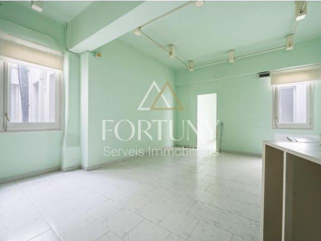 ¡Oportunidad en una zona impecable de Reus!