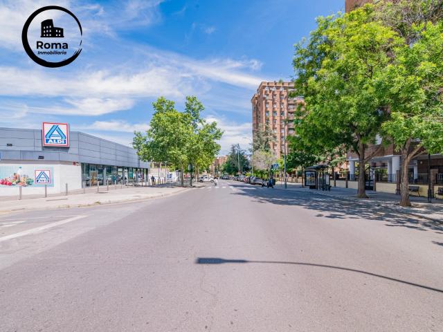 OPORTUNIDAD EN VENTA DE 4 DORMITORIOS EN AVENIDA PULIANAS TOTALMENTE EXTERIOR EQUIPADO Y AMUEBLADO CON TERRAZA