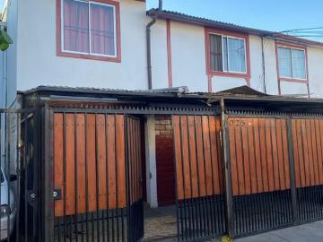 Oportunidad en villa los esteros, quilicura | 4 dormitorios por 2190.00 en Quilicura