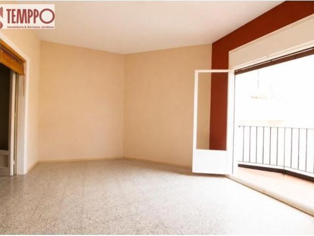OPORTUNIDAD en El EIXAMPLE para CREAR el PISO que SIEMPRE has QUERIDO