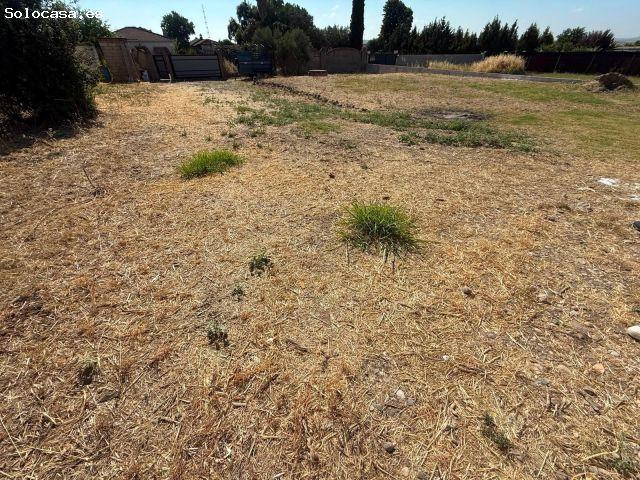 Oportunidad en El Higuerón: Casa de Campo para Reformar NO HIPOTECABLE