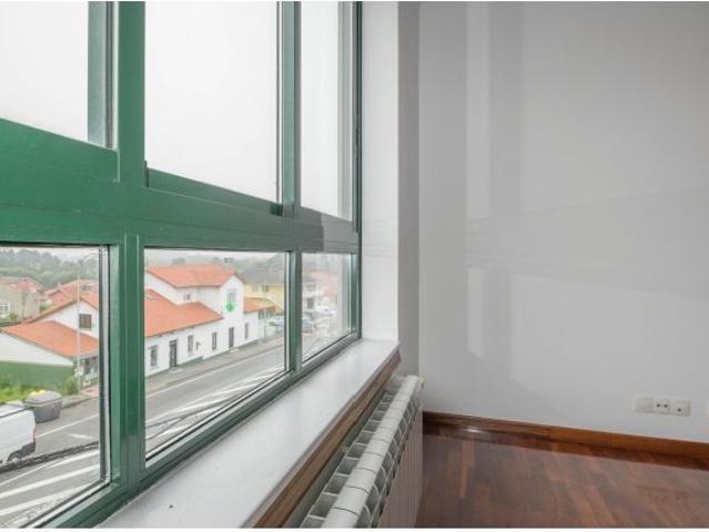 ¡Oportunidad en Guísamo! Piso de 108 m² construidos en buen estado