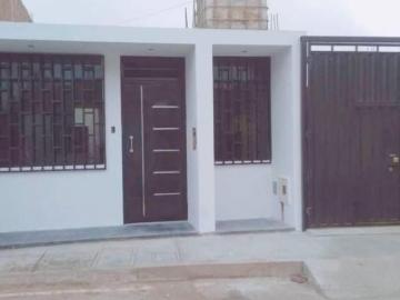 Oportunidad en Ica: Venta de Casa + Terreno a 15 minutos de la Huacachina
