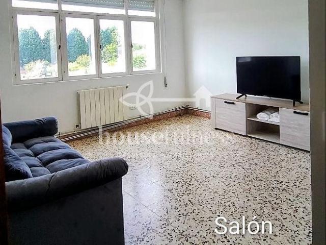 Oportunidad en Santa Cecilia, Narón Piso amplio y reformad. 116m² San Xiao de Naron