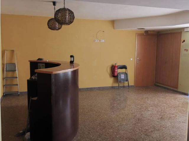 OPORTUNIDAD Entresuelo comercial