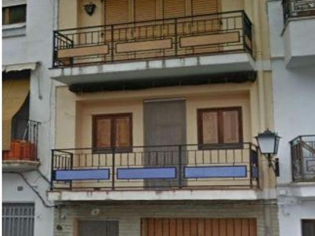 OPORTUNIDAD ENTRESUELO EN ESLIDA