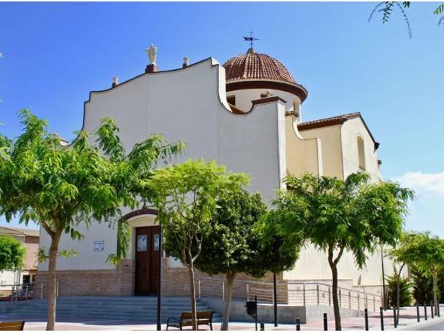 OPORTUNIDAD ESQUINA RECONVERSION VIVIENDA