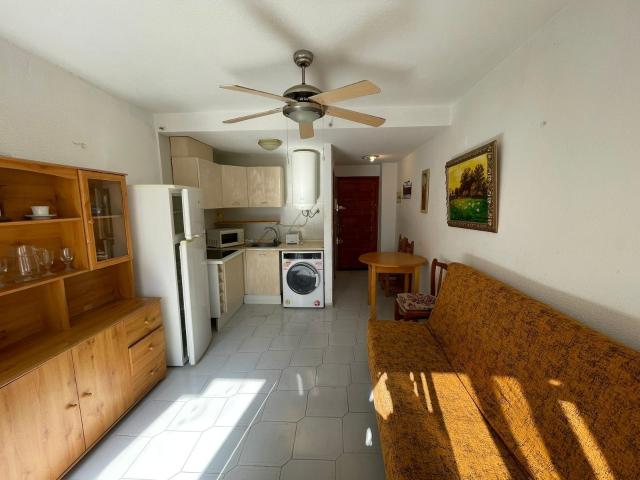 ¡OPORTUNIDAD! Estudio en Calle Maldonado 32