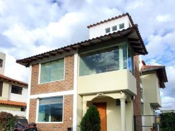 PRECIO REDUCIDO! Casa Las Lomas