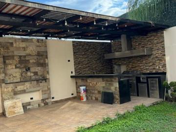 OPORTUNIDAD ! Hermosa Residencia en Venta La Joya Calandria